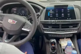 #凯迪拉克CT5 泊车辅助功能演示