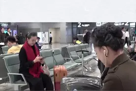时尚奶奶走红之后......今天你管理自己的形象了吗？#来搞事