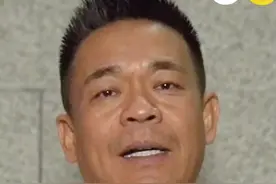 #铁主任回西安搞事了 伙计们，就是他！“铁主任”@孙浩 来咧！回西安，台面手笔都锐气很！不光演滴好，唱滴更好！来么！啥叫市井里的《不愁》！看#陕西卫视中秋之夜 视频封面