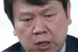 到2035年，每4个人中就有一个65岁以上的老人！专家表示中国的人口结构还在加速恶化，你认为多少岁开始规划养老才合适呢？#养老 #老龄化 #人口 