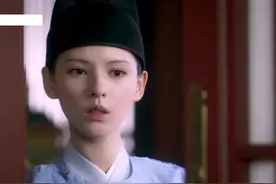 #与君歌 #何晟铭 仇子梁为了让皇上听话，给他炼制了慢性毒药…#成毅 #张予曦 #宣璐视频封面