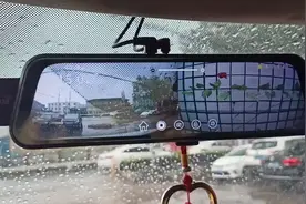 今天出一个安装行车记录仪的教程，有兴趣的朋友可以看看！