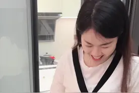 没想到家里还有三位小厨神深藏不露呢#寻找百位小厨神 #人生第一碗面视频封面