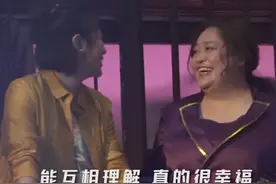 正是因为有这些温暖的演员，才有了#温暖的抱抱 呀～  #马丽