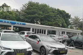 亚洲龙买那个配置更划算？一汽丰田亚洲龙2