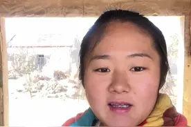 回娘家了，丈母娘做了铁锅炖大鹅来招待女婿。#我的乡村生活 #回娘家 #农村美食视频封面