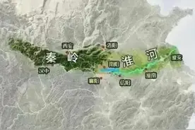 淮河源头和出海口的地缘和历史 今天聊聊淮河最近的两个争论话题，一个是源头的话题，第二个是出海口的话题，关于淮河的源头，似乎是确定的答案，就是桐柏山！那里还有明清两朝的“淮源碑”，但最近质疑源头的声音越来越多，因为“河源唯远”是国际惯例，还有一种说法是“河源唯高”，这样就有人提出淮河的源头应该是洛阳的车村镇，或者是郑州嵩山的峻极峰，这样淮河就从现在的1000公里变成了1200公里！第二个话题是出海口的问题，淮河在古代被称为“四渎”，就是有自己独立的出海口，后来黄河夺淮，把淮河入海口就变成了废黄河，淮河基本上就汇入长江了，这样就出现了淮河是长江支流的说法，现在淮河出海口的规划和建设正在进行中，甚至不只一个，总之，淮河的地位会越来越重要！这对河南、安徽、苏北、山东都是大有好处的！#地理 #历史 #淮河 #河南 #安徽视频封面