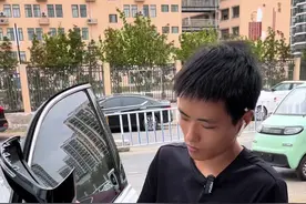 360全景车四周看得一清二楚无盲区，不会在因为估不住距离发生剐蹭，还带四路行车记录仪功能实时录像#360全景影像 #360全景行车记录仪 #360全景 #车载导航 #高清记录仪视频封面