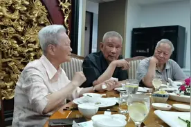 老书记林兴胜夫妻，老市长陈作民，老市长杨辟明多年的情感