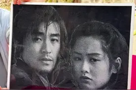 终于明白了到底什么样的艺术🎨才称得上是中国🇨🇳非遗？小哥用一把锤子，一块玻璃，雕刻出至尊宝与紫霞的模样！只需要一张照片就可以雕刻，真的是太厉害了👍戴上金箍不能爱你，放下金箍不能护你……#至尊宝 #手艺人#情感视频封面