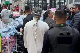 假扮迪拜逛商场视频封面