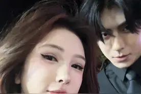 不能给我的 有人给我了@许浩晨【补水版🌊】 #情侣 #恋爱日常