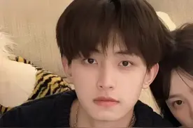 热门甜蜜恋爱双人情头～🌹 喜欢可以自行截图保存～🙏视频封面