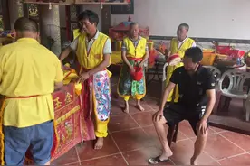 内厝龙阳殿李府王爷诞辰千秋#乩童 #福建游神民俗文化好热闹视频封面