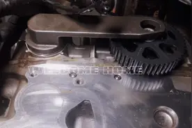 第一次换EA211曲后油封，没查阅资料，活生生抬了3次变速箱