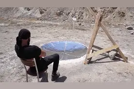 没想到只需利用一些锡纸，就能建造出一款简单实用的太阳能聚光灶