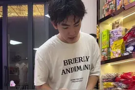 明晚龙港7点半首次路训 欢迎大家来看潮汕王一博、冯绍峰、蔡徐坤、胡一天等男星，我是我们村的宣传大使视频封面