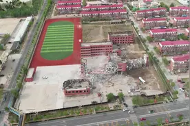 最后再看一眼吧，不看就没有了 62中学西校拆除视频封面