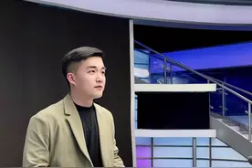 #刘强东请快递员和骑手吃火锅#刘强东饭桌上谈送外卖体验视频封面