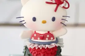 万物皆可美人鱼！哈哈 hellokitty美人鱼蛋糕制作过程来啦！#蛋糕