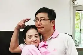 外来媳妇本地郎三嫂“黄菲”发文：“再见！三嫂！家人们，江湖再见！”，透露自己还会出现在其他剧。（编辑：李键昕；责编：罗啟浩；素材来源：羊城晚报）#外来媳妇本地郎 #三嫂 #粤语 #回忆