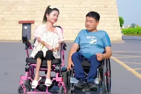 轮椅上的歌声，希望大家能够喜欢。
