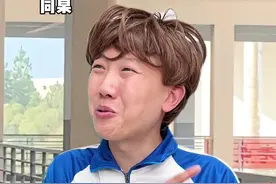 《换座后的失落感》 同桌的友谊真的是阶段性的吗？换座后总感觉和原同桌没那么好了…#内容过于真实 #同桌 #换座位视频封面