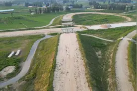 新乡新胡线下穿京港澳高速最新进展，啥时候能修好呢？#现场实拍