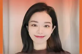 谷子？痛包？吧唧？二次元火成啥样了？#财经 #二次元