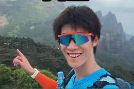 挑战黄山多久能登顶，黄山天都峰五年来第一次开放，带你们上去看看什么样！#黄山 #天都峰 #年轻无限可能