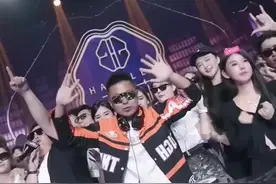 dj胜仔，mc二蛋和众主播发型蹦迪现场，燃爆全场！胜仔打谍 回放#胜仔 #8013  #蹦迪 #蹦迪现场嗨爆全场