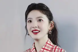 5年后再看光线旗下的六朵金花，如今差距竟然这么大 #章若楠 #任敏 #孙千 #章若楠认同温以凡是野百合 #徐洁儿也在追章若楠的难哄