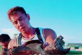 小飞哥和华哥花88万包下的大鳄塘到底是亏还是赚呢？#小飞哥 #健身华哥 #大鳄#真实户外 #新农人计划2024