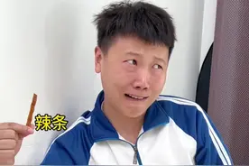 《在家VS在学校》 在家：小鸟胃 在学校：饕餮转世！#内容过于真实 #在家VS在学校