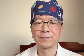 #膝盖一阵一阵的疼是什么原因？#硬核健康科普行动 #每天跟我涨知识