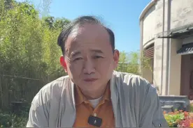 特斯拉市值蒸发3200亿！ #传奇人物 #经典案例 #名人大咖视频封面