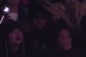 哈哈哈哈哈身上痒就去洗澡！#权志龙 #aespa #权志龙跳Whiplash @DOU+上热门