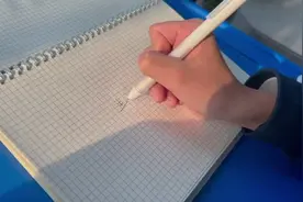 看了很多当班主任前后的老师照片的对比图，想想自己也是这样