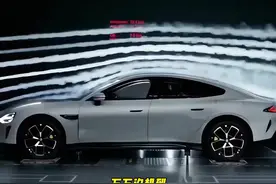 小米SU7 Ultra的挖孔机盖，是情绪价值还是科学设计? #小米