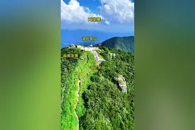 天堂寨，主峰海拔1729米，位居大别山第五高峰，地处鄂皖两省三县交界处，即是鄂皖分界岭，也是江淮分水岭，还是天堂寨景区与南武当景区交界处！#大别山 #天堂寨视频封面