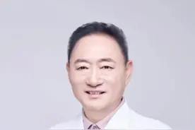 溃疡性结肠炎还是要及时治疗，尽早治疗。#溃疡性结肠炎 #溃疡性结肠炎患者 #结肠炎 #胃肠外科 #抖出健康知识宝藏