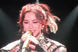 1.7号深圳场解解喝水+休息talking环节#邓紫棋 #现场版live #iamgloria邓紫棋世界巡回演唱会