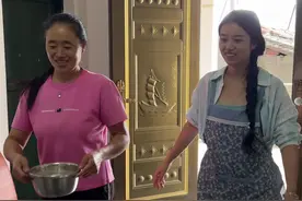 今天做了渣豆腐，味道还不错，给二姨送了点去。#渣豆腐#农村美食 @黄大妈