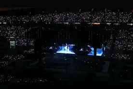 中国爱乐乐团首席(弦乐表演)#乐器演奏 #华晨宇演唱会视频封面