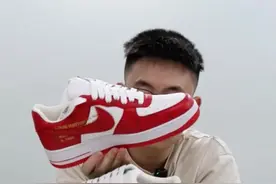 4万块钱正品的AF1和400块的af1到底一不一样？？