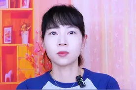 好友朋友圈出现两条杠，代表着什么意思？#手机使用技巧 #数码 #玩转数码