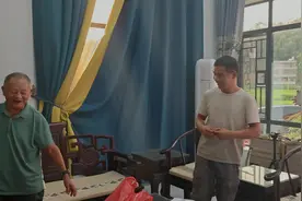 流浪40年后的爸爸#见到恩人来了喜笑颜开#阳哥与牛哥杭州直播视频封面