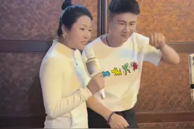 #徐子崴#罗姣 现场版#逛新城  让我们一起期待王子和公主同框吧🥰🥰🥰🥰🥰@罗姣🌶️ @徐子崴 @蔓普洱 @姚姚（罗姣团队）🌶️ @欧力🐷(徐子崴团队) @一山明 崴辣团队一家亲视频封面