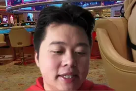 澳门钓鱼🎣 赌场门口的东西千万别捡#一人分饰多角视频封面