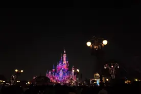 上海  迪士尼 21点  灯光烟火秀视频封面